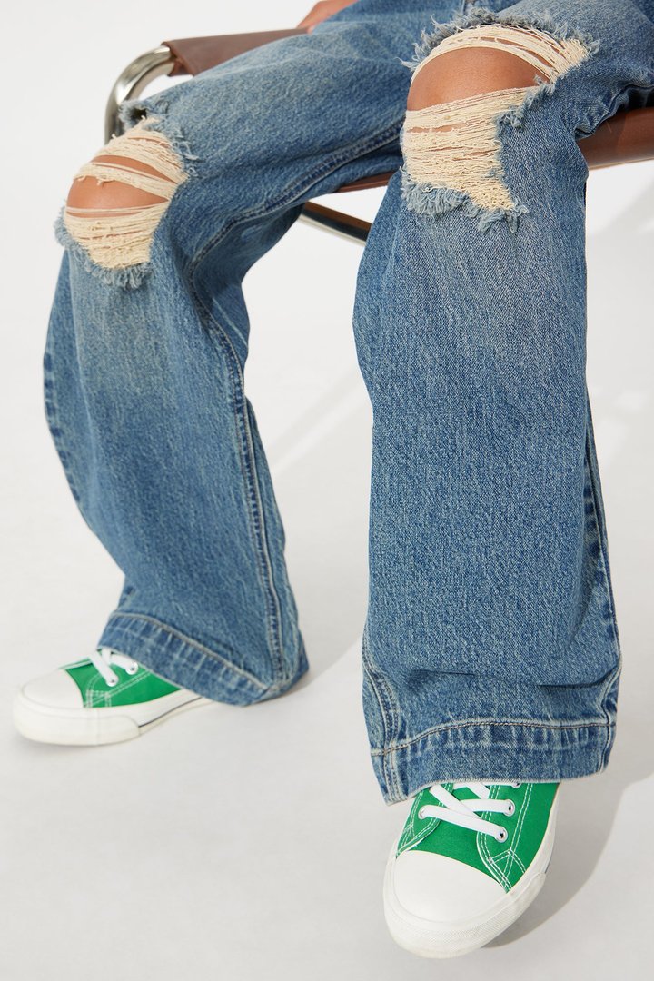 Mini How It Goes Ripped Wide Leg Jeans - Vintage Wash