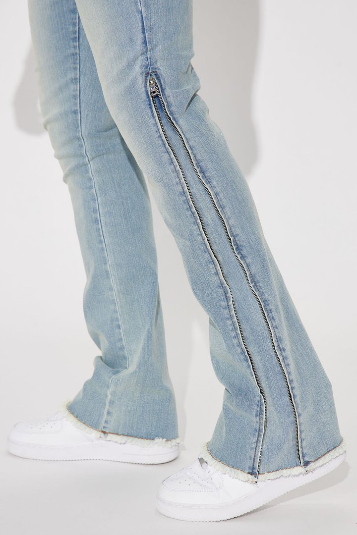 Along Side Zipper Stacked Skinny Flare Jeans - Light Blue Wash