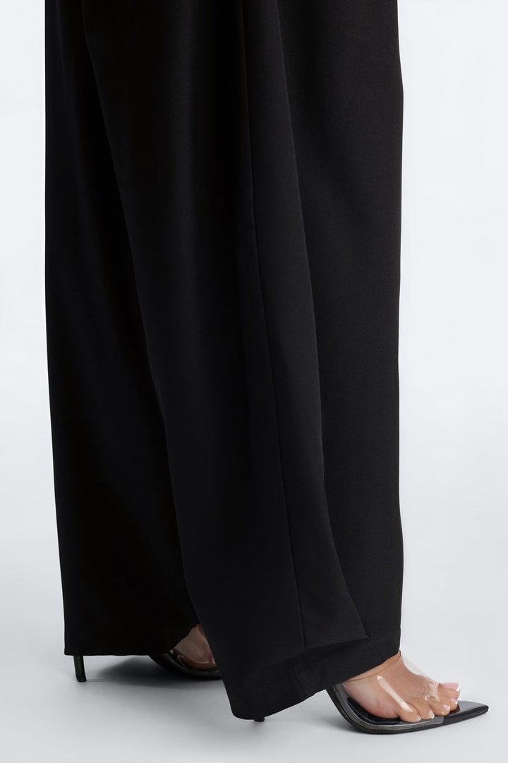 Josephine Barrel Leg Pleated Trouser - Black
