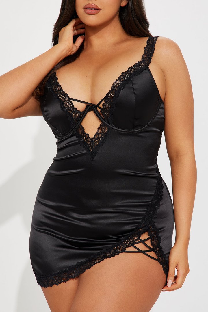 Spellbound Secrets Babydoll - Black