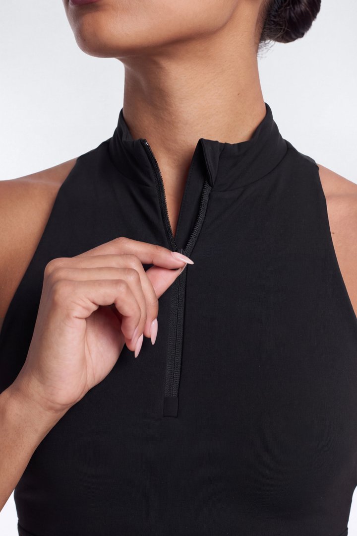 ProStretch™ Mock Neck Quarter Zip Sports Bra - Black
