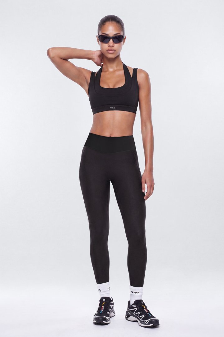 AirSculpt™ Double Halter Sports Bra - Black