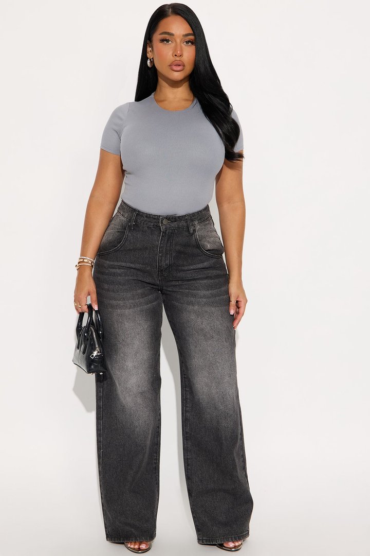 Chloe Crew Neck Short Sleeve Tee - Light Grey
