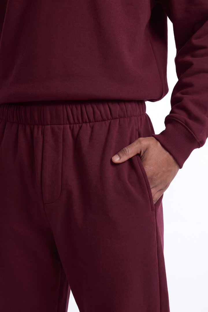410 Relaxed Jogger - Burgundy