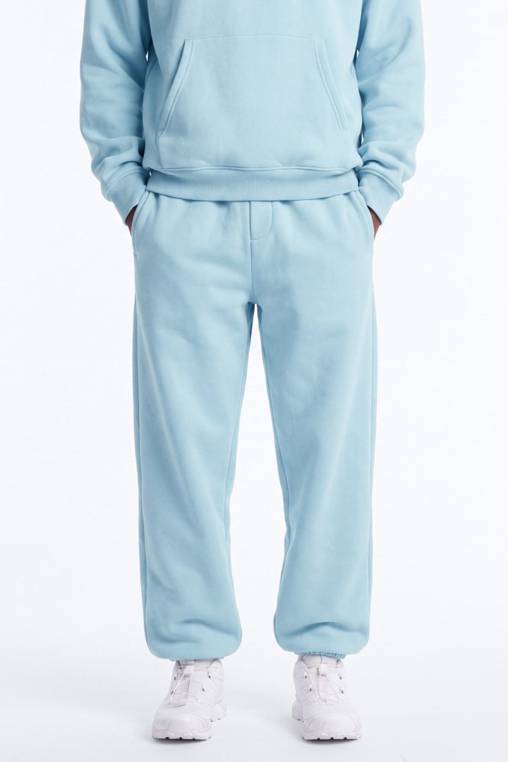 410 Relaxed Jogger - Light Blue