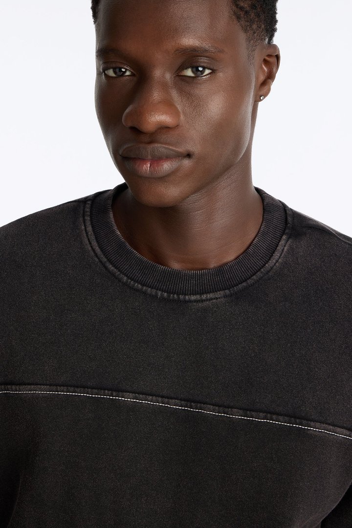 Kai Washed Contrast Stitch Oversized Fleece Tee - Black