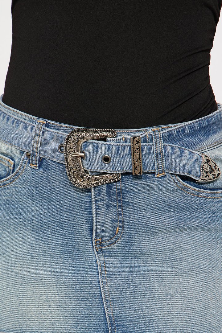 Carson Belted Denim Micro Mini Skirt - Light Wash