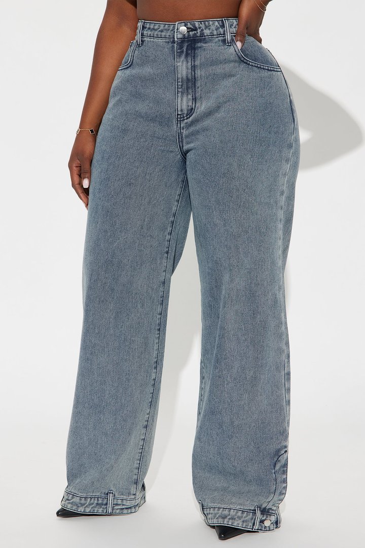 Got Your Mind Racing Straight Leg Jeans - Grey