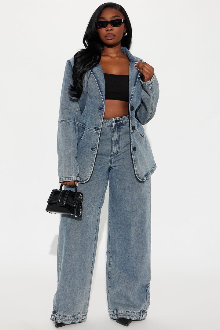 Got Your Mind Racing Straight Leg Jeans - Grey
