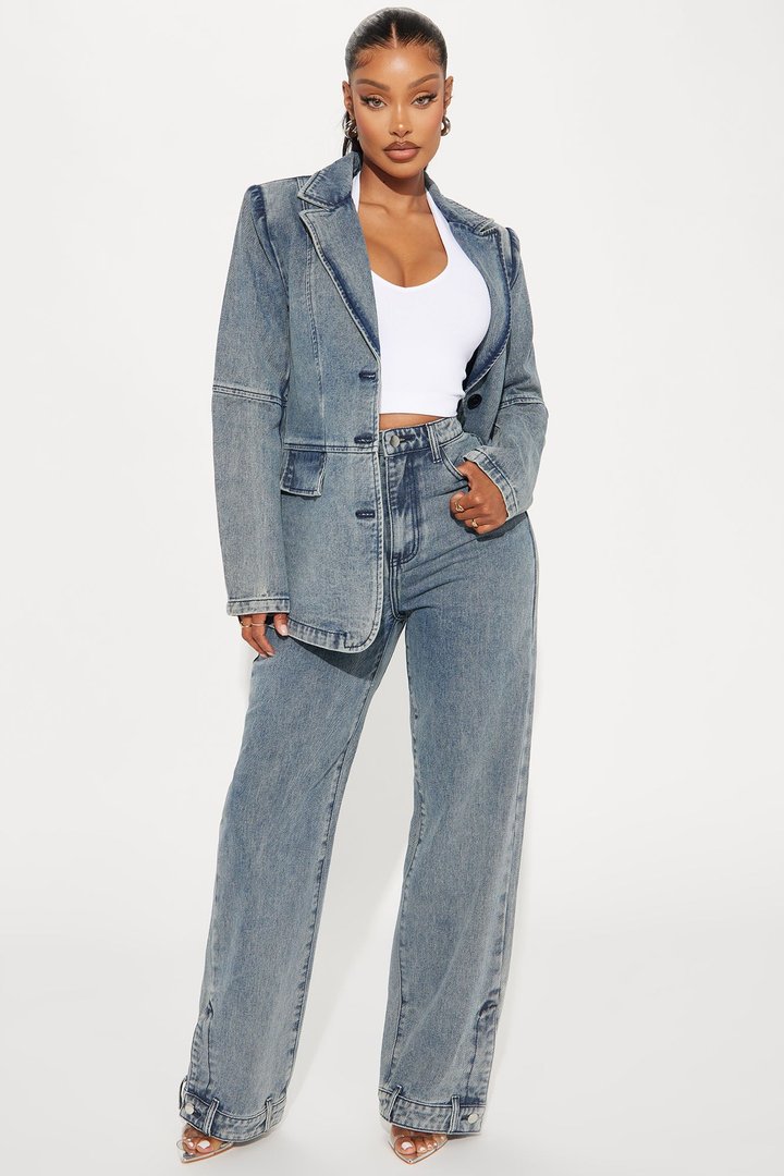 Got Your Mind Racing Straight Leg Jeans - Grey
