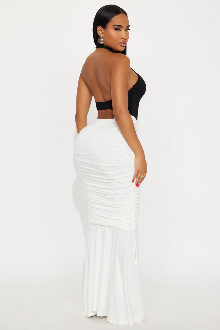Erin Contrast Ruched Maxi Dress - Black/White
