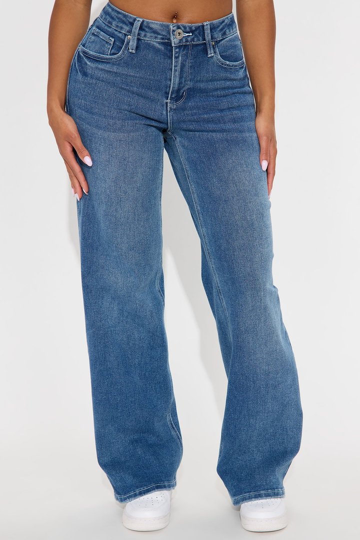 Give It All Stretch Jeans - Dark Wash