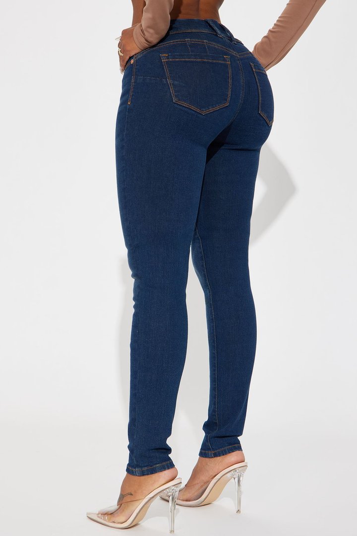 I'm A Star Booty Lifting Stretch Skinny Jeans - Dark Wash