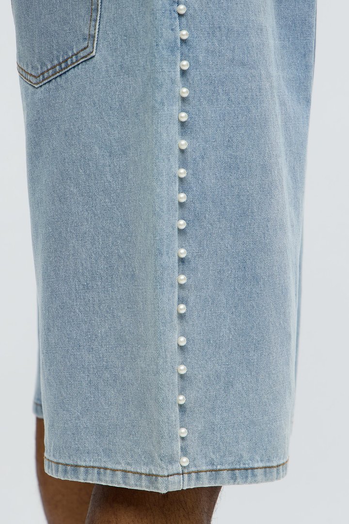 Baggy Pearls Along The Side Denim Short - Light Wash