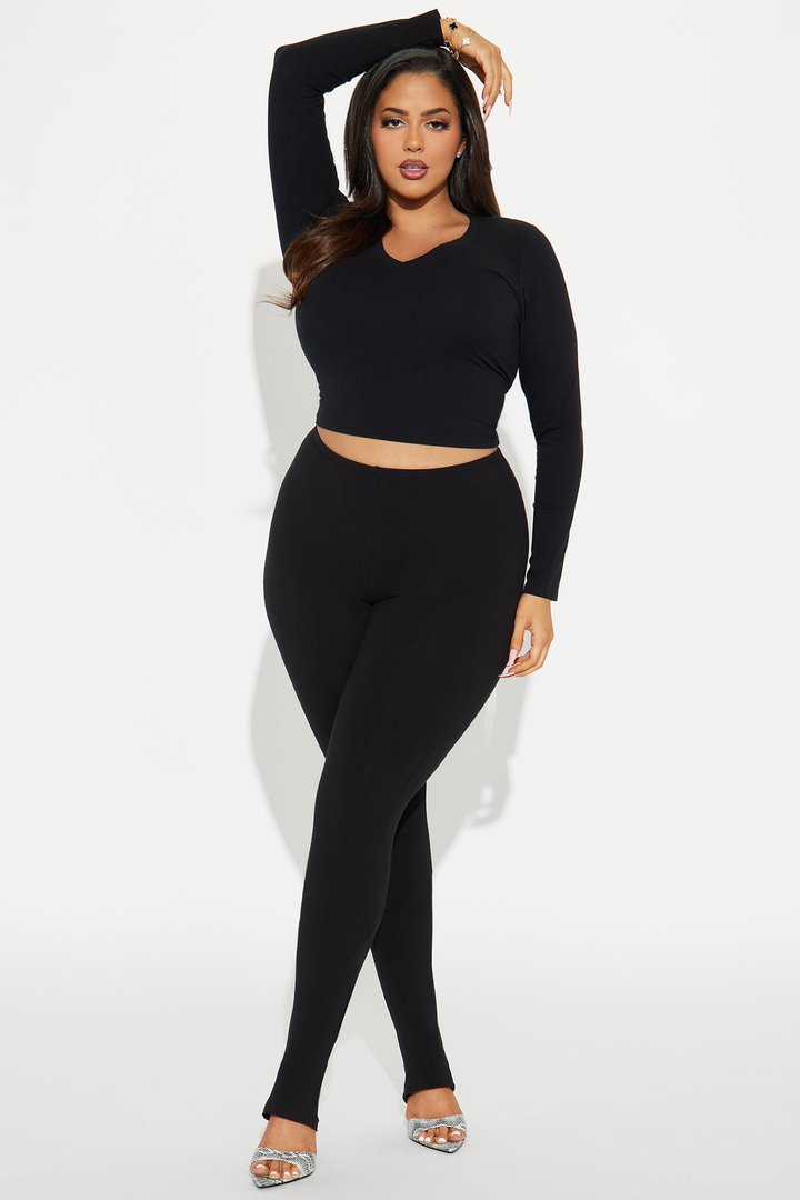No Brainer Long Sleeve V Neck Tee - Black