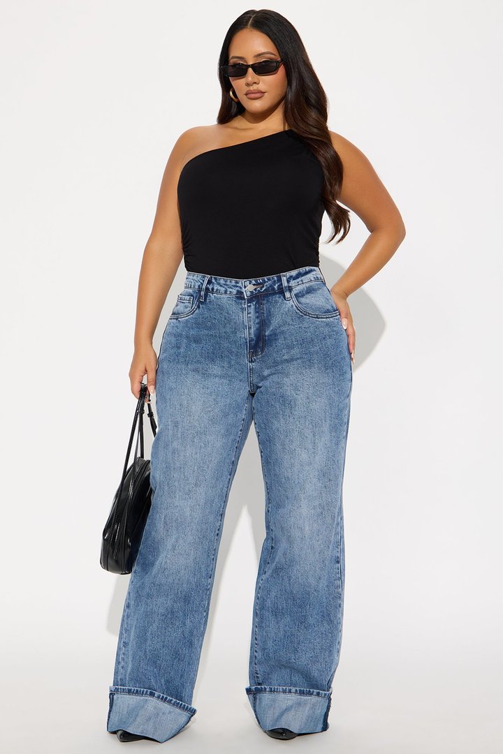 Tall On My Radar Cuffed Straight Leg Jeans - Medium Wash