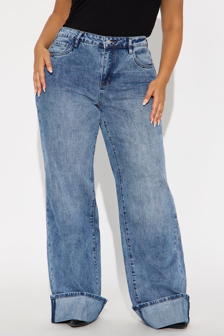 Tall On My Radar Cuffed Straight Leg Jeans - Medium Wash