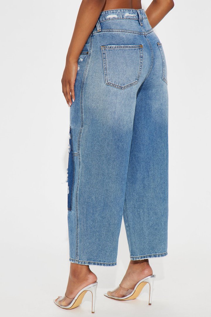 Beckton Barrel Leg - Medium Wash