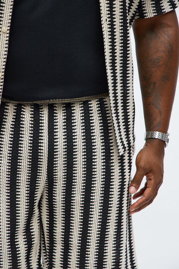 Summit Striped Relaxed Shorts - Black/combo