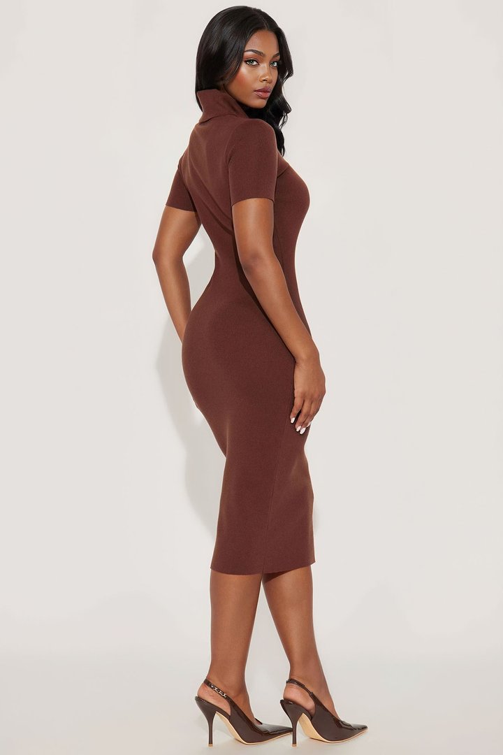 On Read Sweater Midi Dress - Chocolate