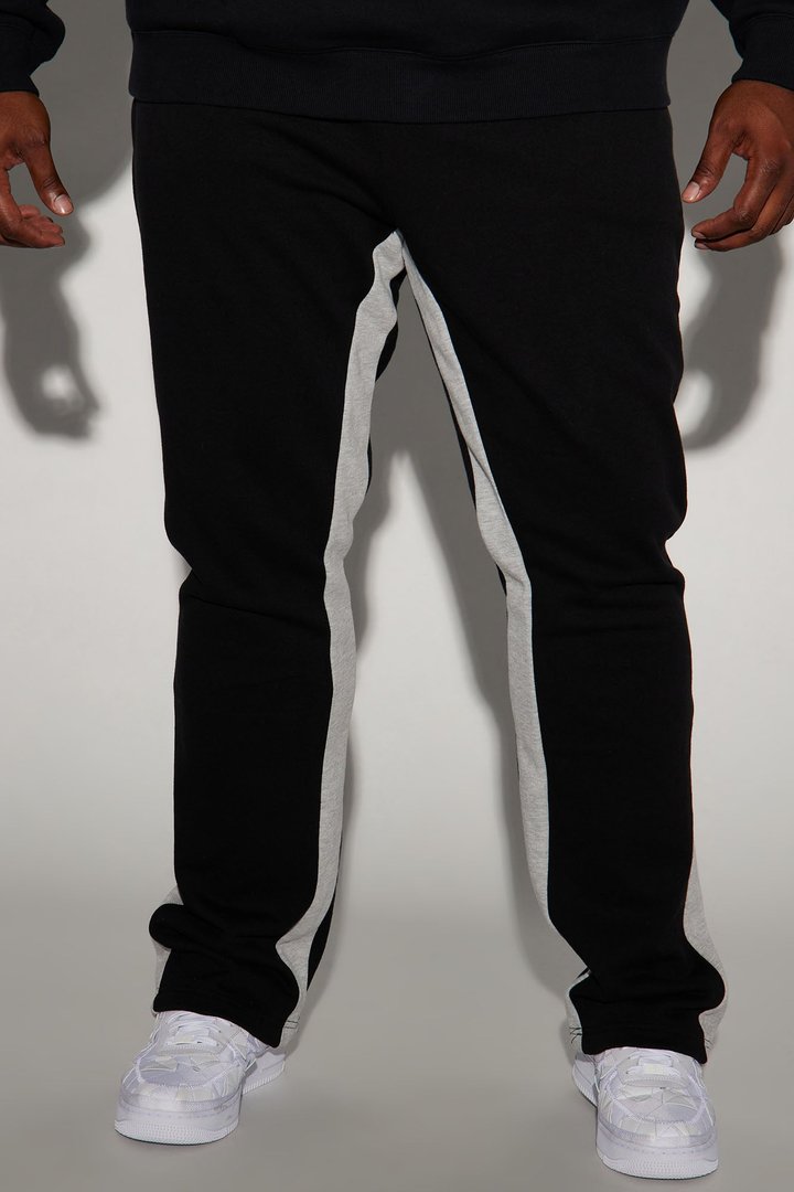 Tayson Flared Sweatpants - Black