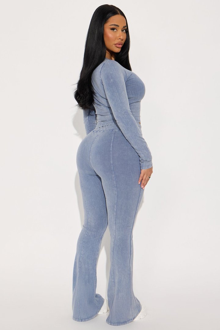 Hear Me Out Long Sleeve Mineral Wash Pant Set - Blue