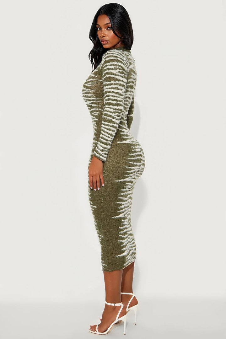 Hot Flow Sweater Maxi Dress - Olive/combo