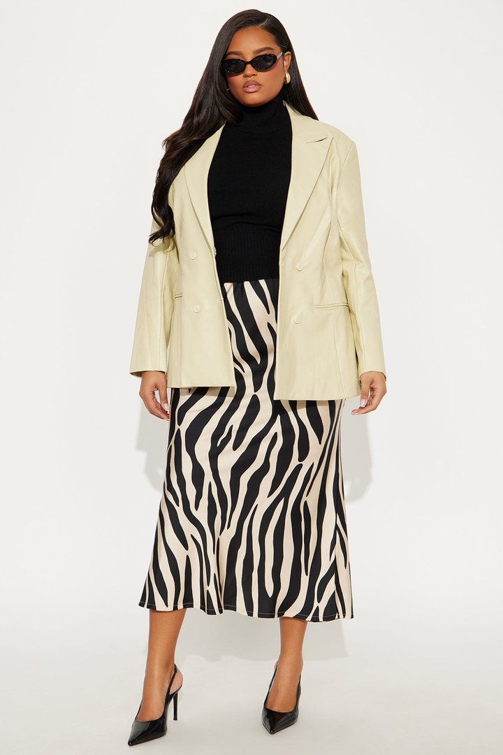 Phoebe Hourglass Blazer - Sage
