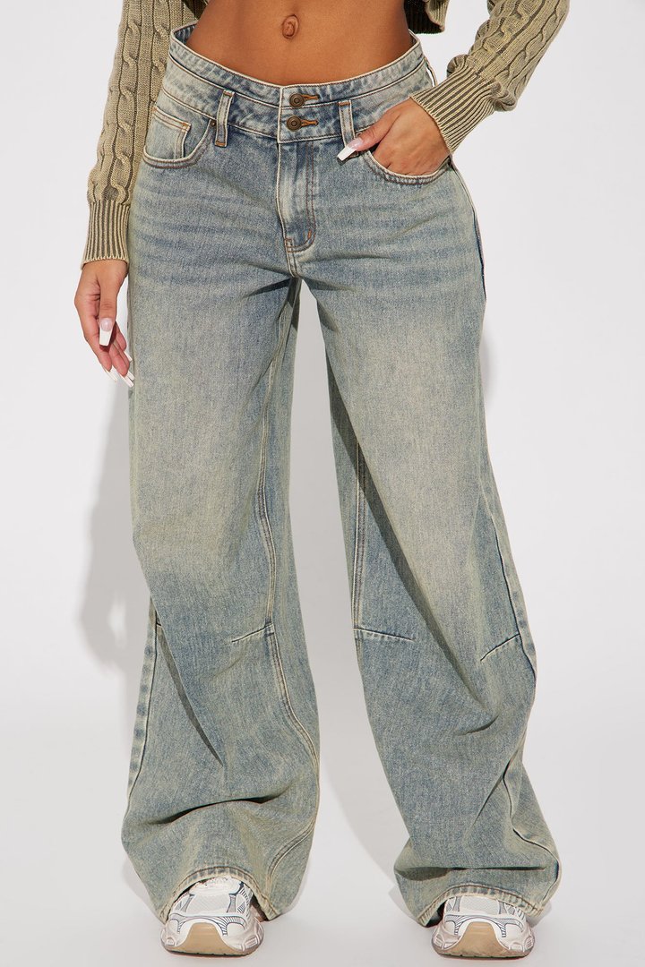 Artesia Tinted Baggy Non Stretch Jeans - Light Wash