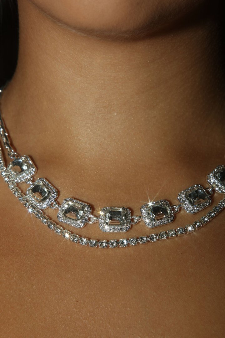 Glistening Necklace - Silver