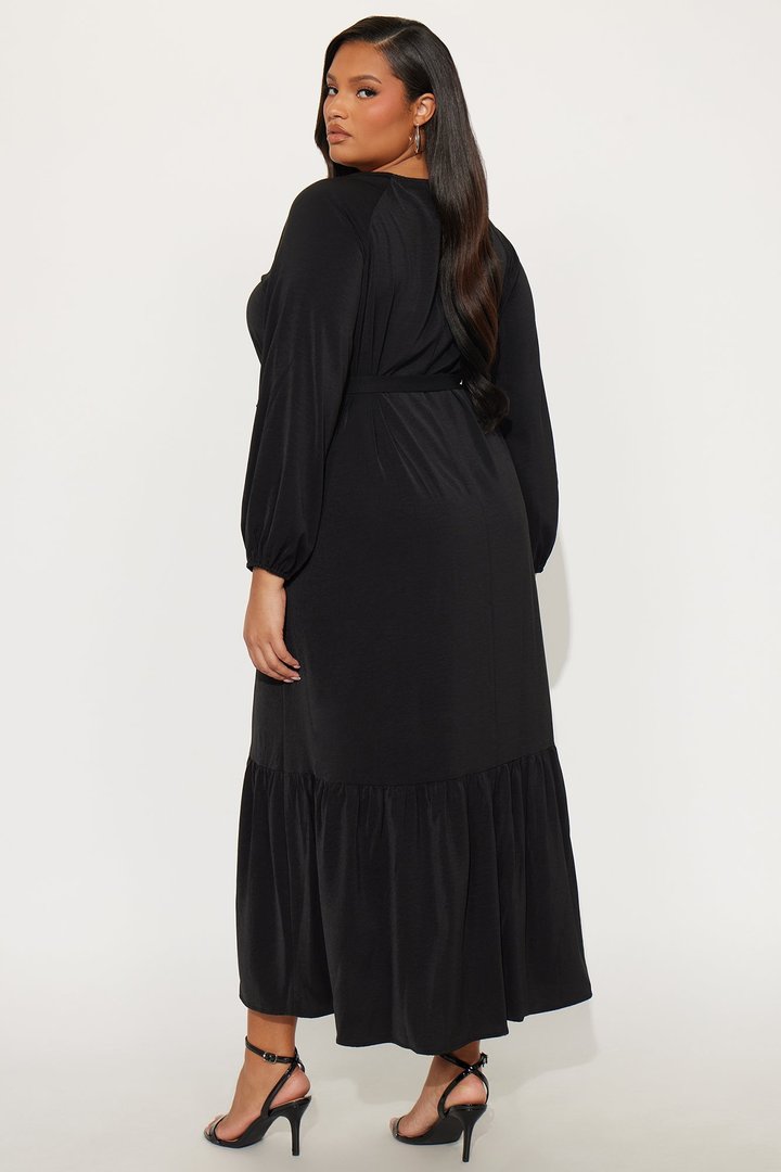 Swaying Long Sleeve Maxi Dress - Black