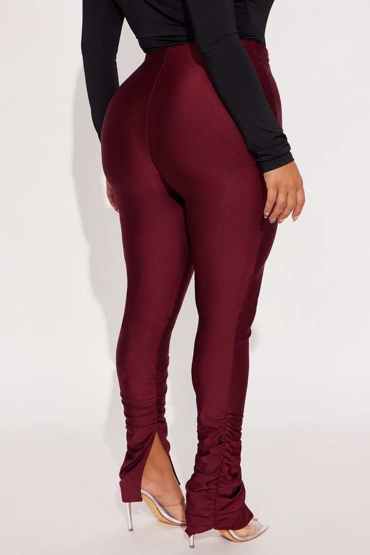Always Confident High Rise Tricot Ruched Legging - Burgundy