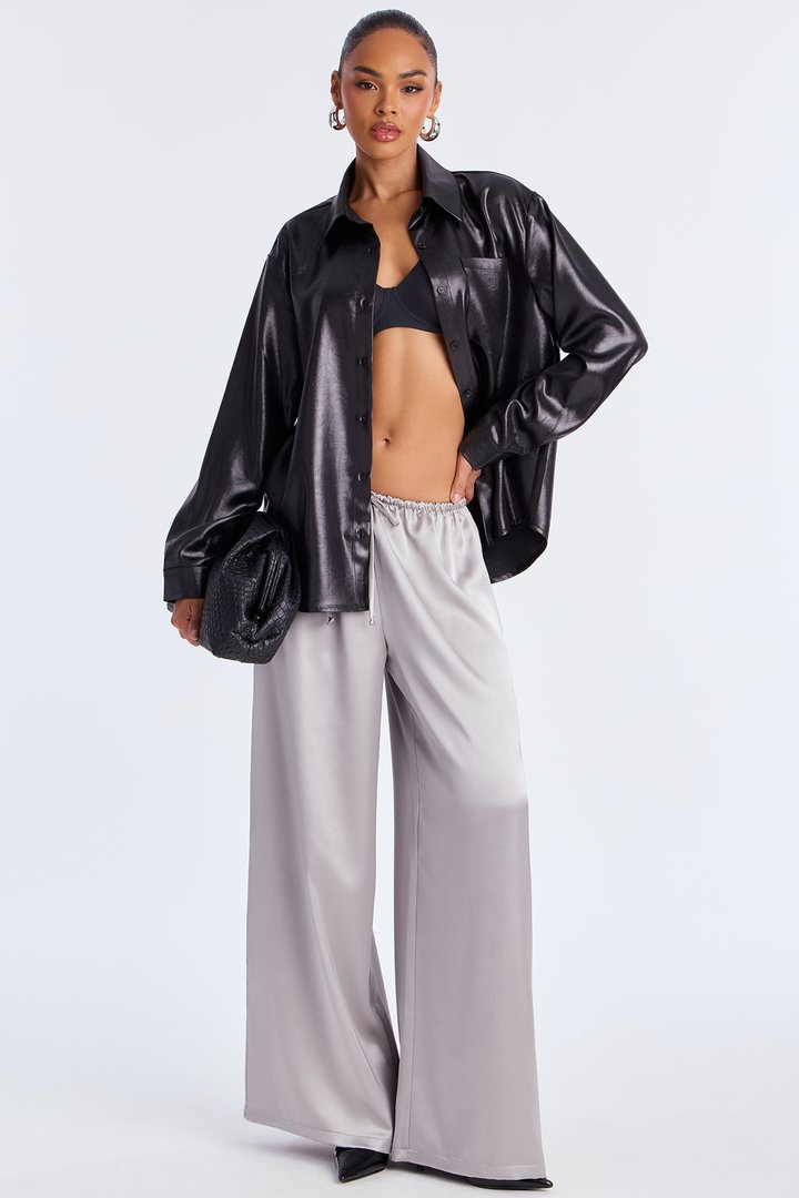 Day Dreams Textured Satin Shirt - Black