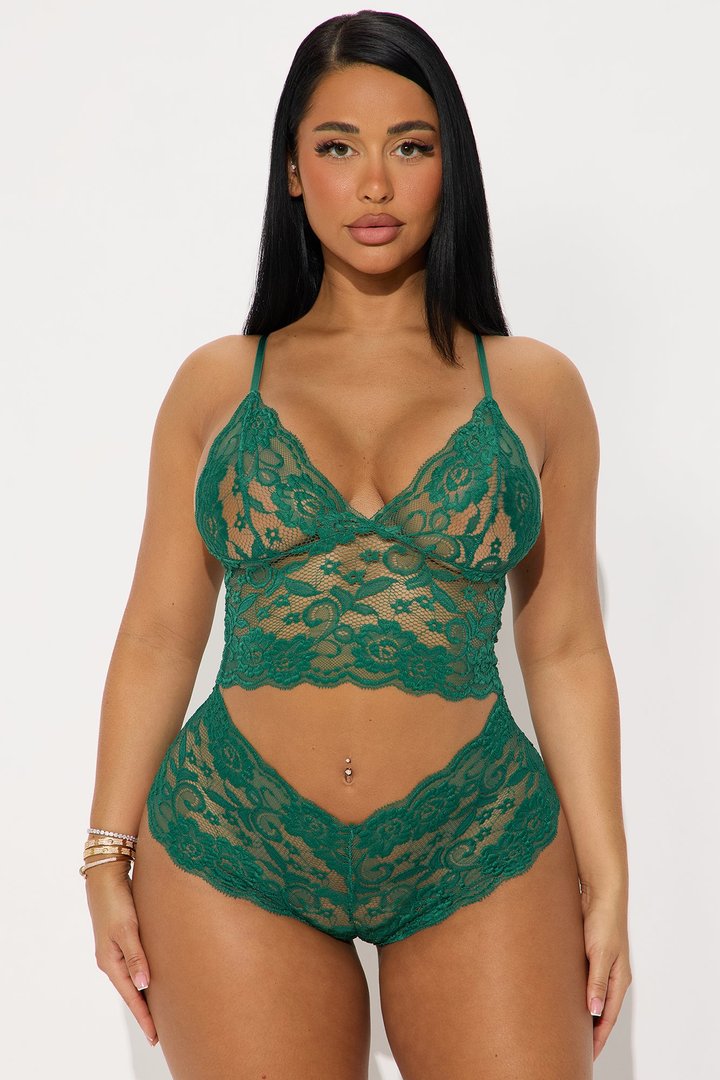 Eye On You 2 Piece Lace Boyshort Set - Military Green