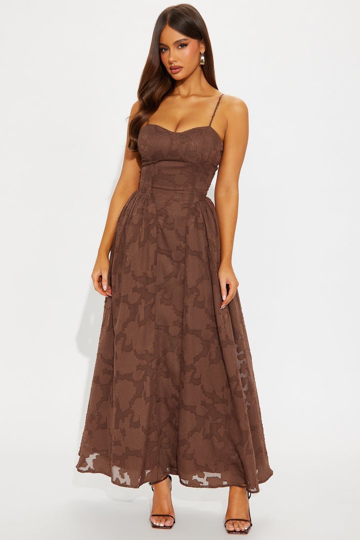 Morning Kiss Jacquard Maxi Dress - Brown