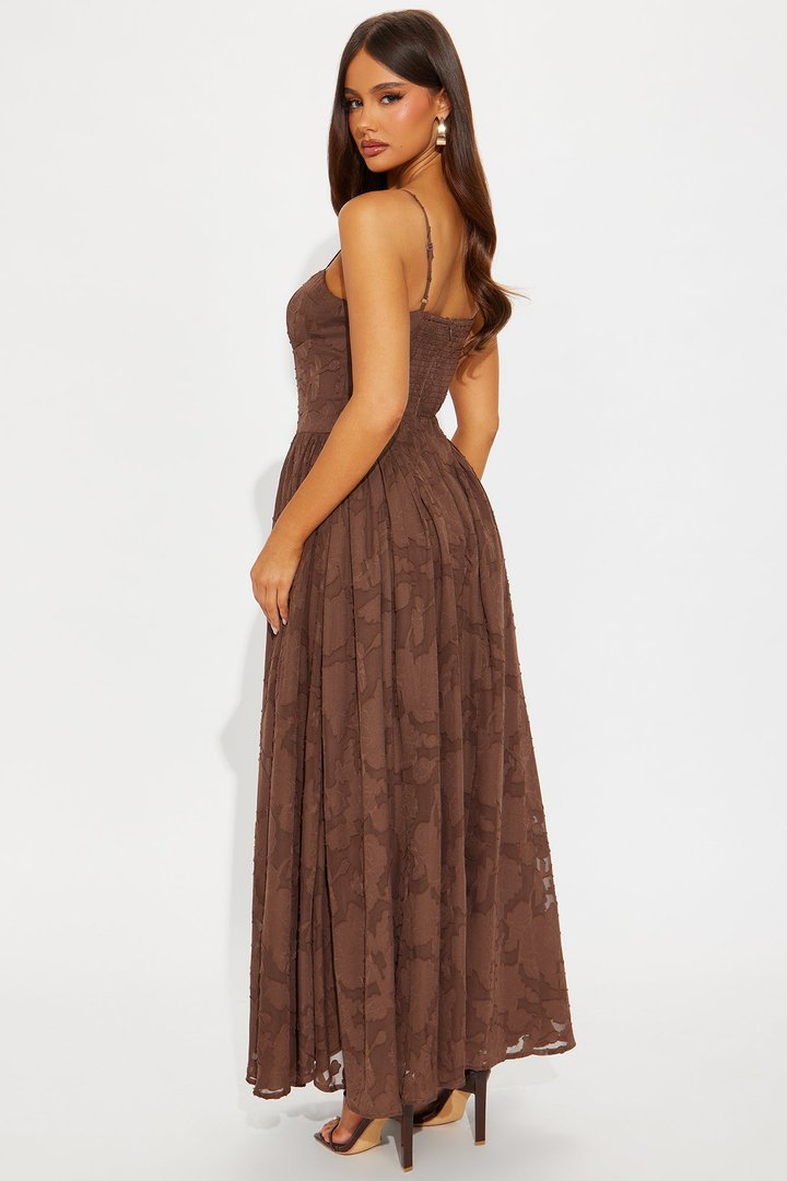 Morning Kiss Jacquard Maxi Dress - Brown