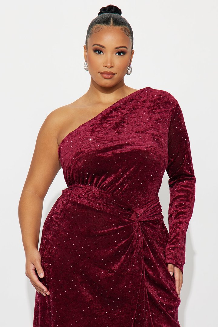Mora One Shoulder Velvet Gown - Burgundy