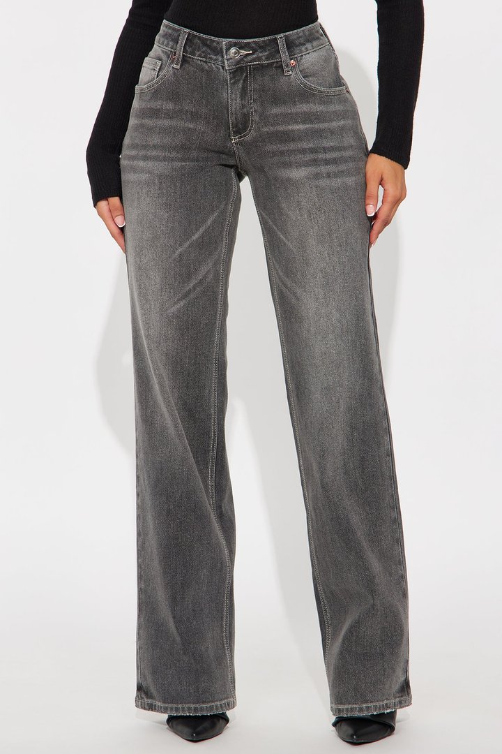 Greyson Low Rise Straight Leg Jeans - Grey