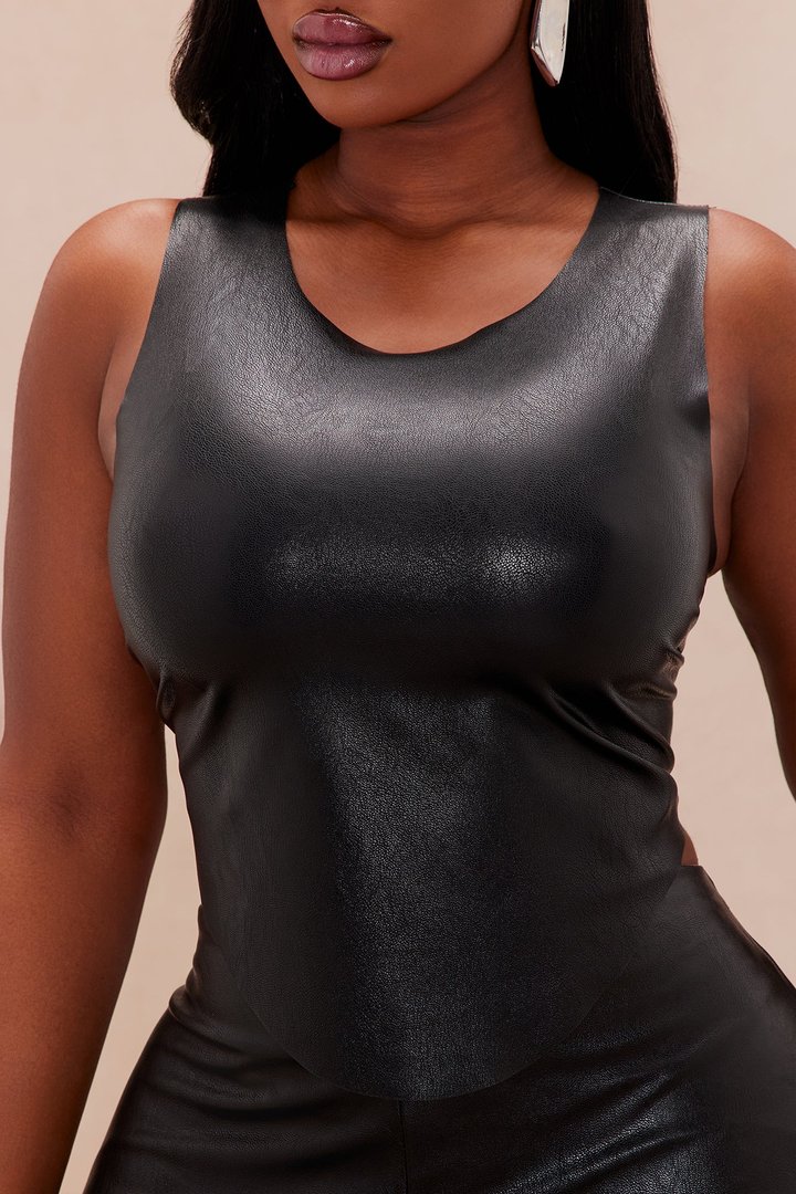Freya Sleeveless Faux Leather Top - Black