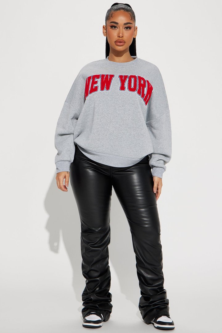 New York Chenille Patch Sweatshirt - Heather Grey