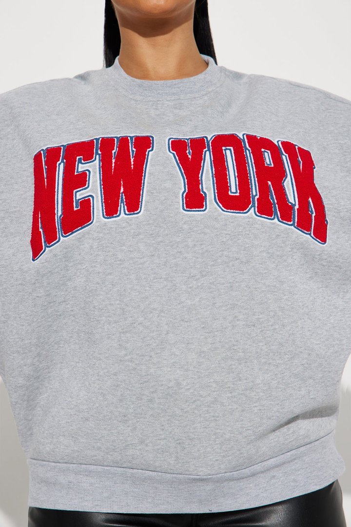 New York Chenille Patch Sweatshirt - Heather Grey
