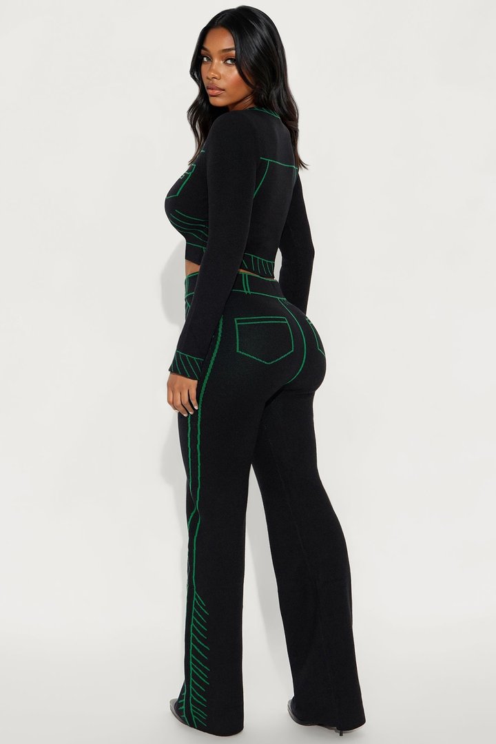Read The Lines Sweater Pant Set - Black