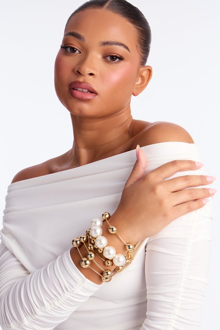 Lori Pearl Beaded 7 Piece Bracelet Set - Gold