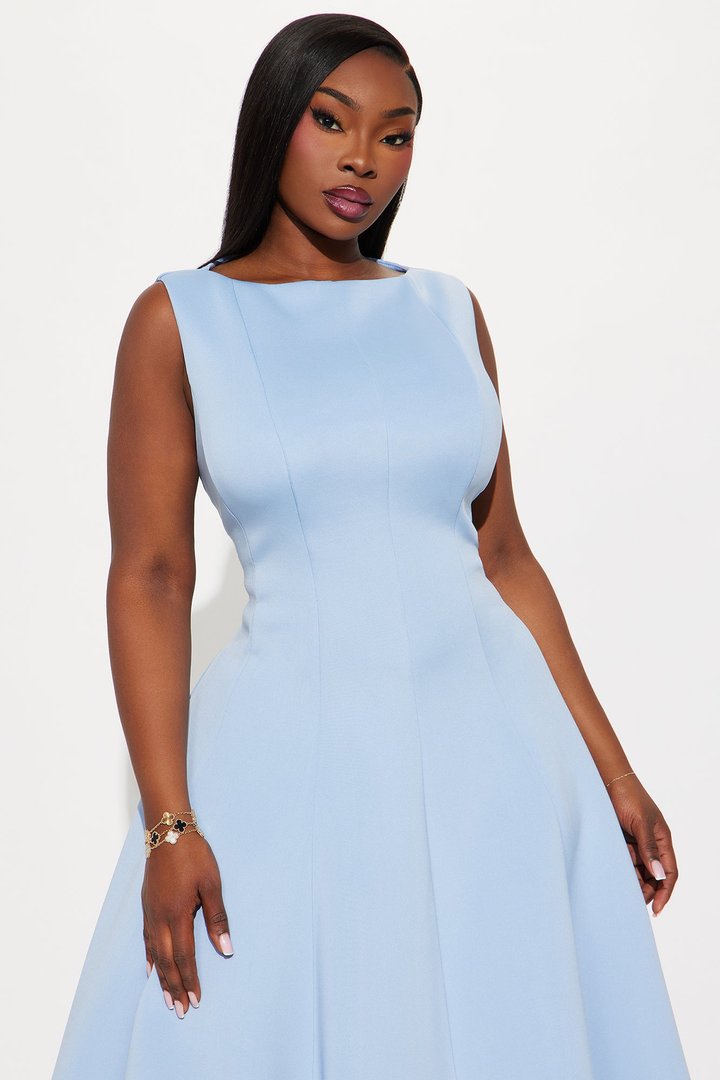 Sweet Sunday Pleated Midi Dress - Blue