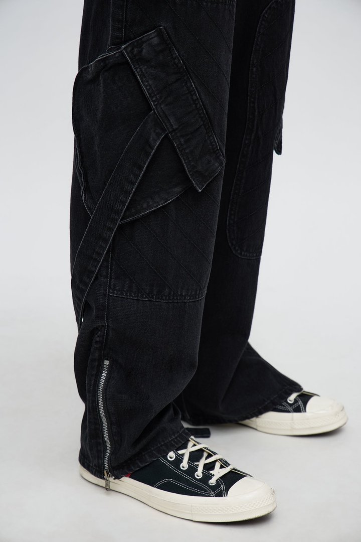 Relaxed Straight Paneled Cargo Jean - Black Wash