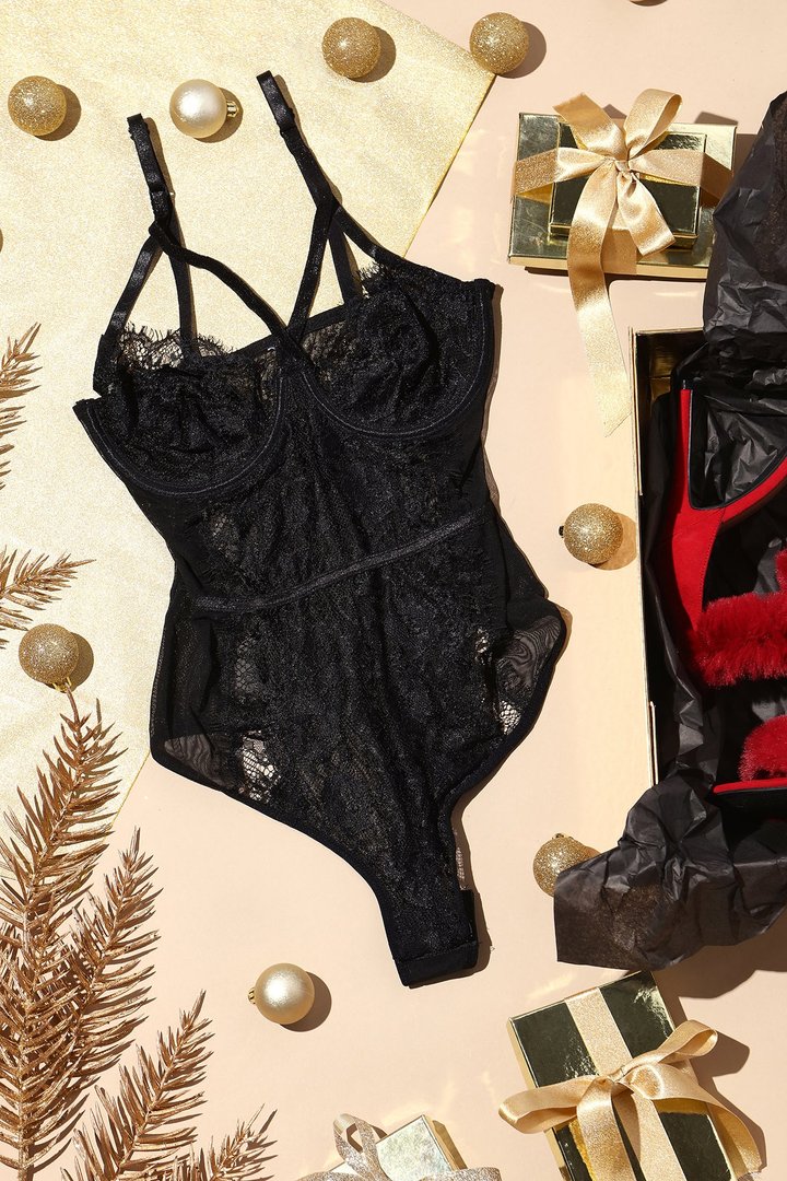 Somebody To Love Lace Teddy - Black