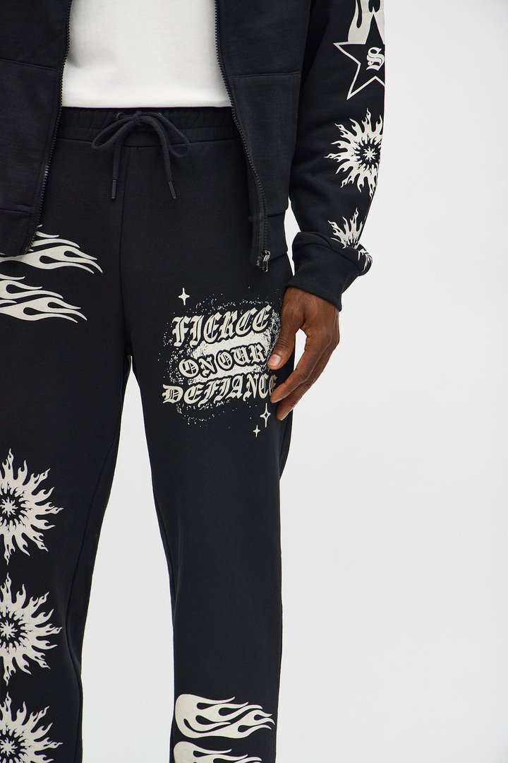 In The Chaos Jogger - Black