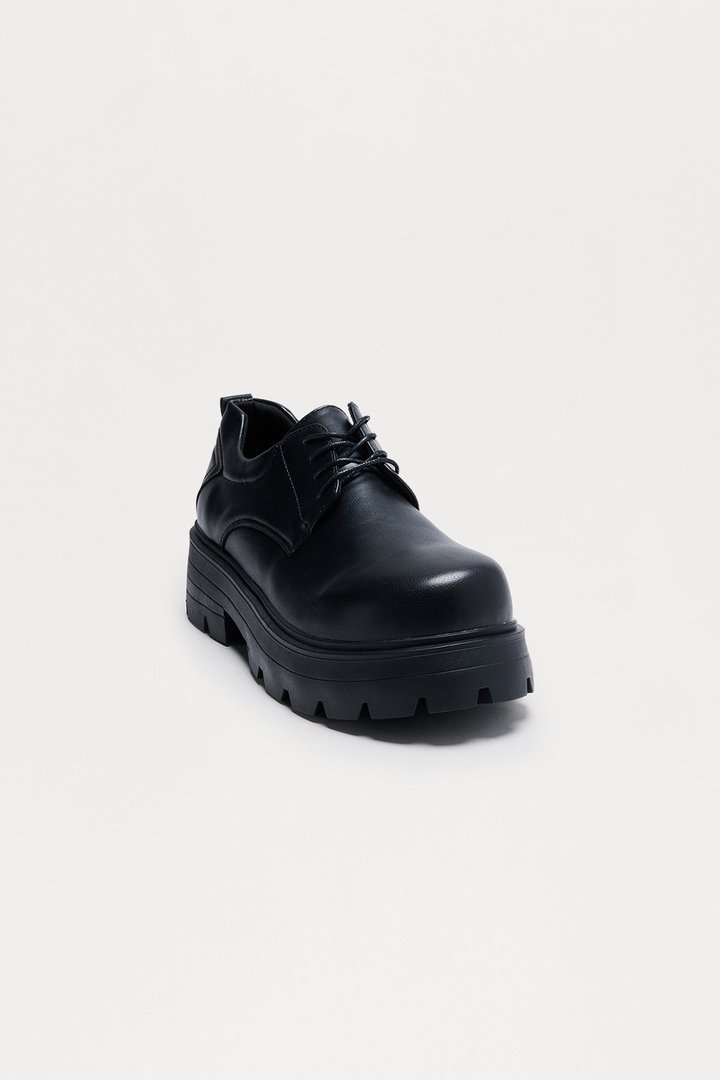 Lace Up Chunky Sole Shoe - Black