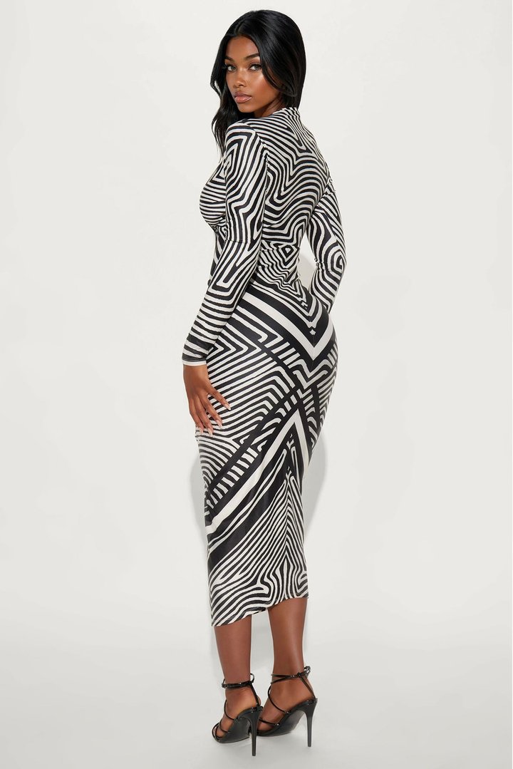 Janelle Long Sleeve Midi Dress - Black/White