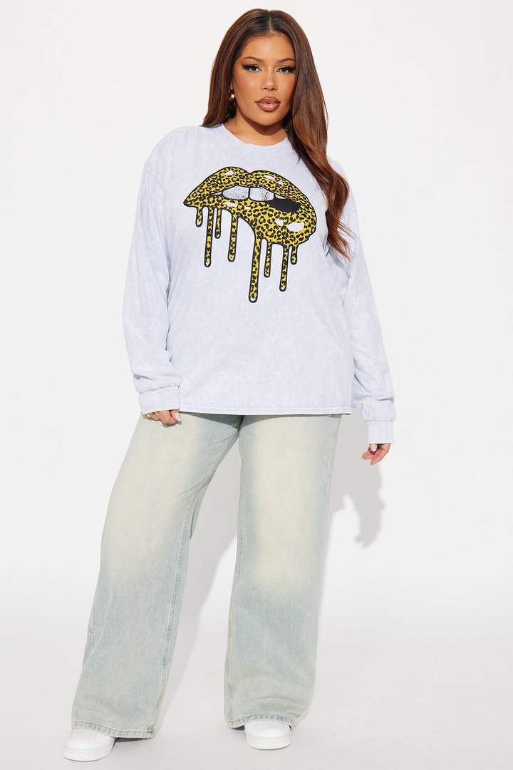 Leopard Lips Washed Oversized Long Sleeve Tee - Grey